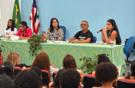 NAU participa do III Encontro de Docentes do CECEN e destaca práticas inclusivas