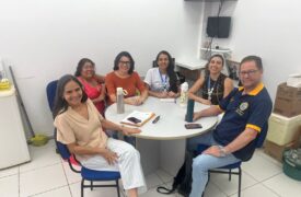 NAU se reúne com docentes de Ciências Biológicas para alinhar estratégias de inclusão