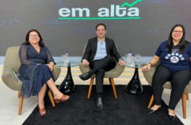 Psicóloga do NAU discute educação inclusiva e autismo em programa da TV Difusora